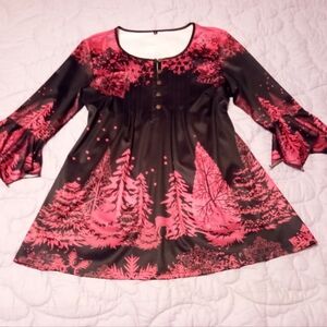 NWOT Women's Christmas Blouse